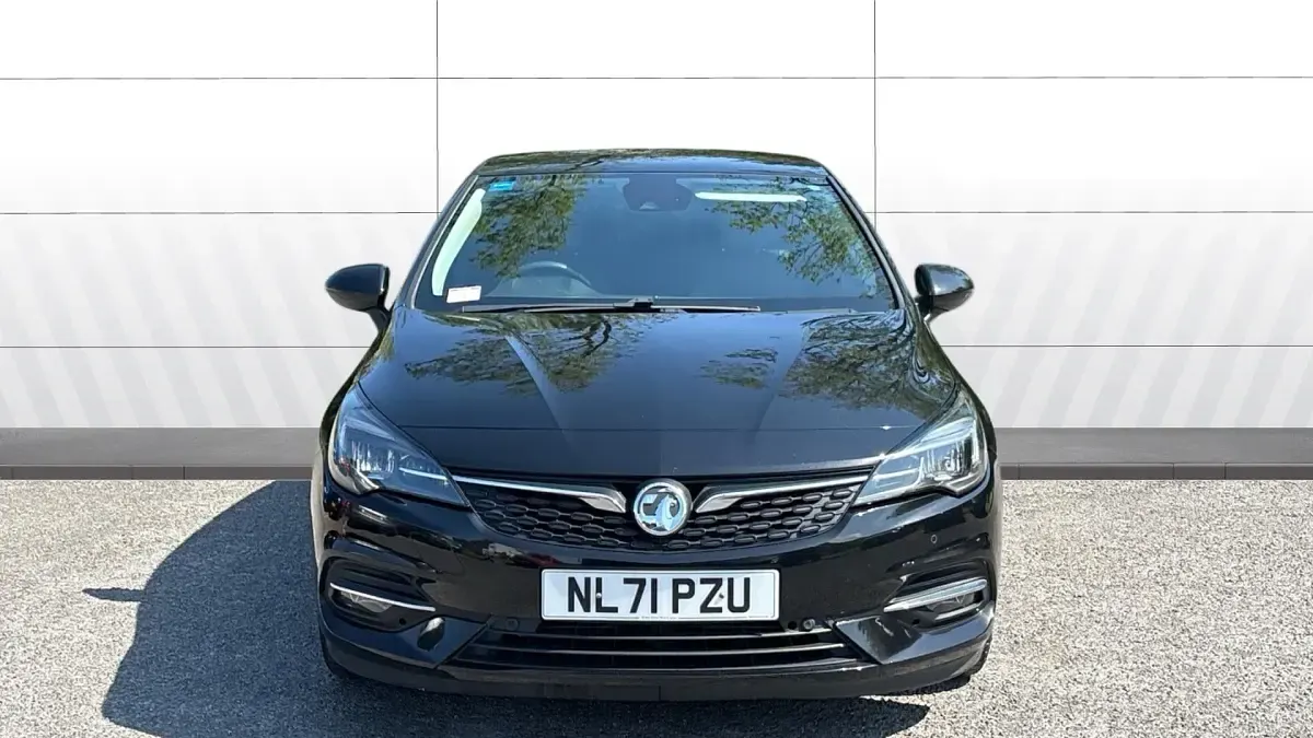 Second-hand Vauxhall Astra Edition 145 CP (106 kW) 2009 Hatchback