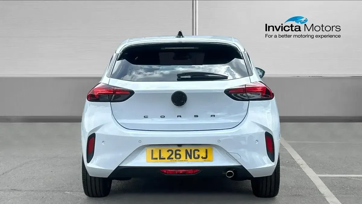 New Vauxhall Corsa Ultimate 100 HP (73 kW) 2026 White Hatchback