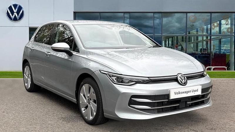 Used VW Golf VIII Style 150 HP (110 kW) 2025 Oyster silver metallic