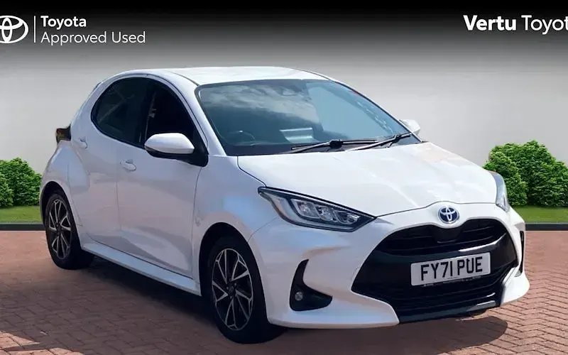 Used Toyota Yaris Design 116 HP (85 kW) 2026 Hatchback