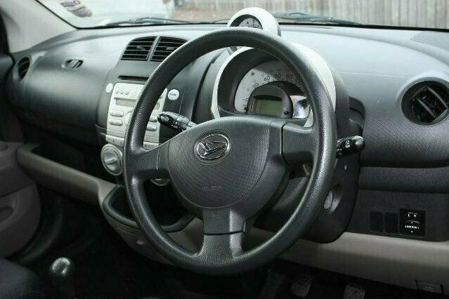 Used Daihatsu Sirion 85 HP (62 kW) 2007 Hatchback