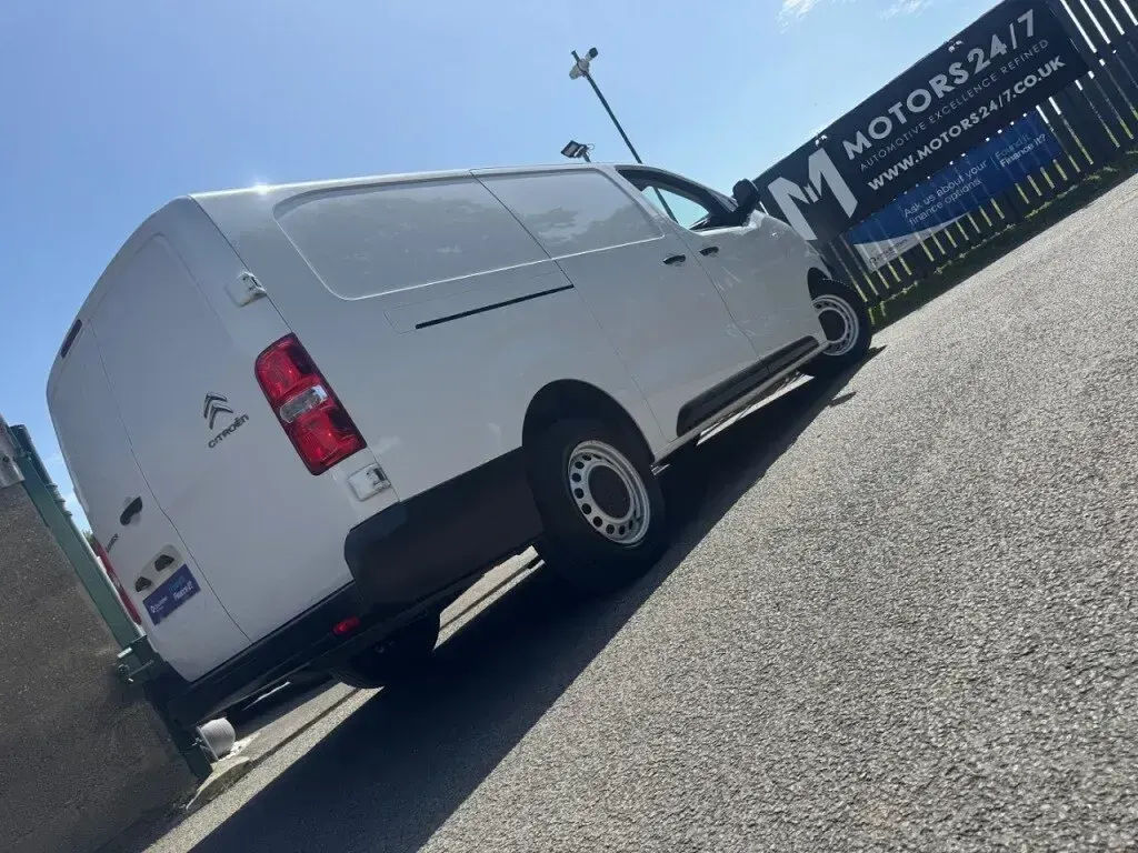 Used Citroën Dispatch 2020 White MPV