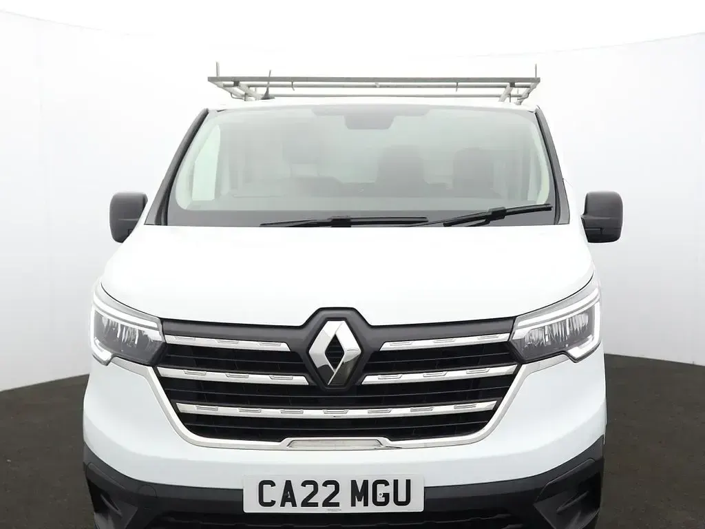 Used Renault Trafic Business 2022 White MPV