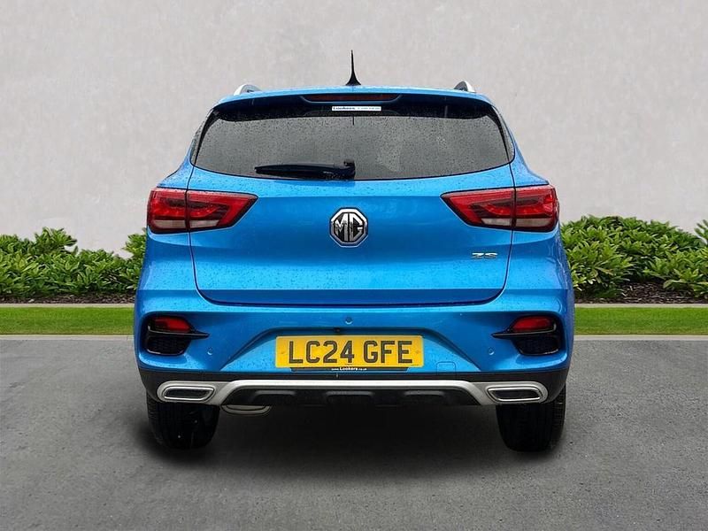 Used MG ZS Exclusive 111 HP (81 kW) 2024 Blue SUV