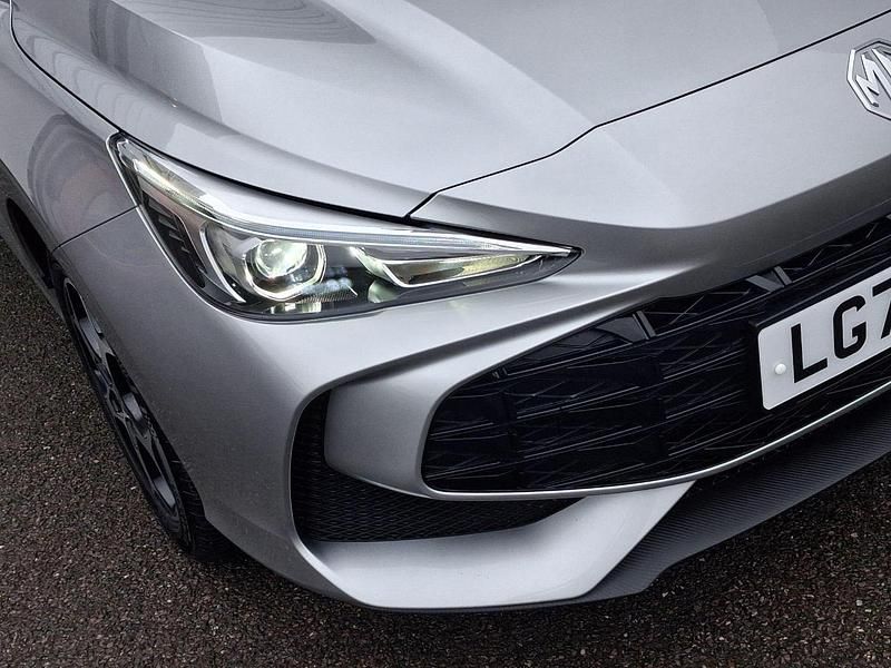 Used MG MG3 Trophy 191 HP (140 kW) 2025 Grey Hatchback