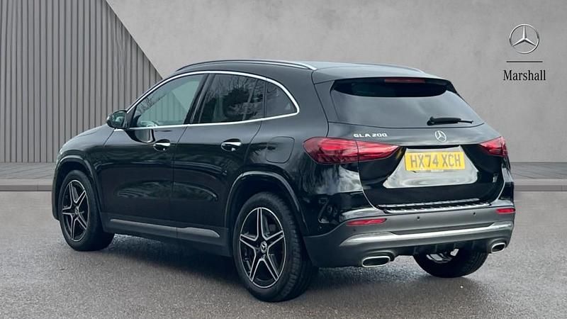 Used Mercedes GLA200 Executive 163 HP (119 kW) 2025 Night black SUV