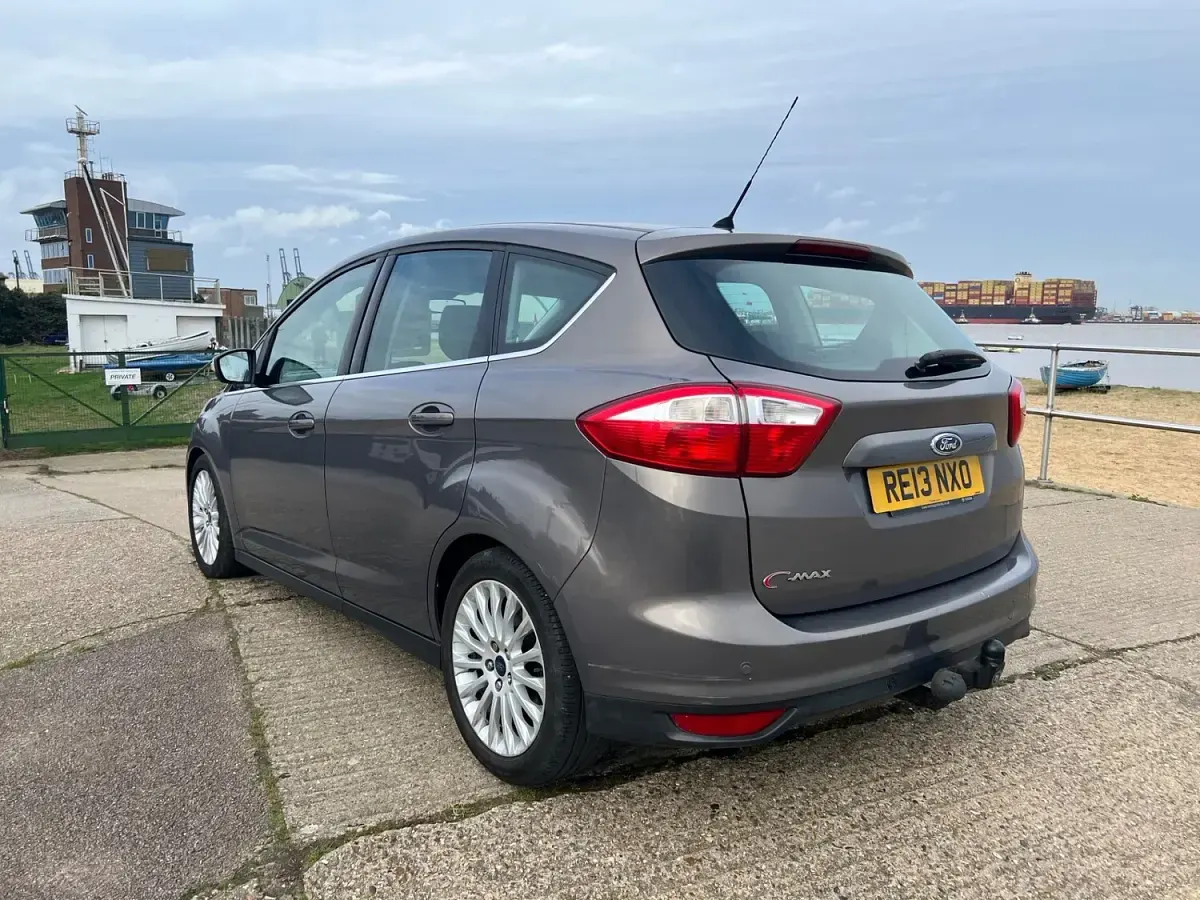 Used Ford C-MAX Titanium 2013 Brown MPV