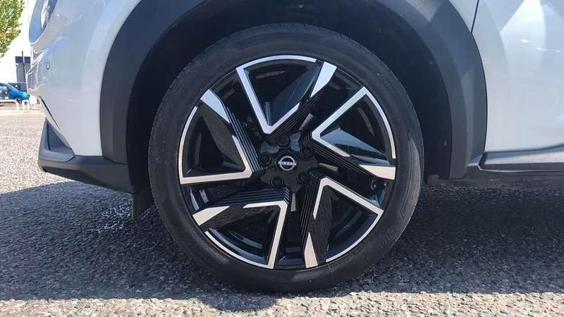 Used Nissan Juke Tekna+ 114 HP (83 kW) 2025 White SUV