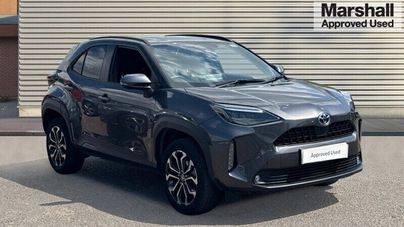 Grey Used 2023 Toyota Yaris Hybrid Design Estate | £20,221 (Good price) - Image 1/4