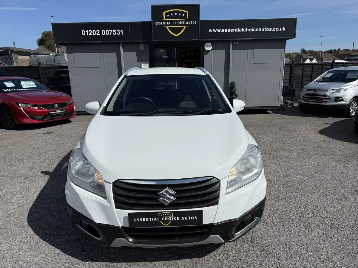 Used Suzuki SX4 S-Cross SZ-T 120 HP (88 kW) 2014 White SUV