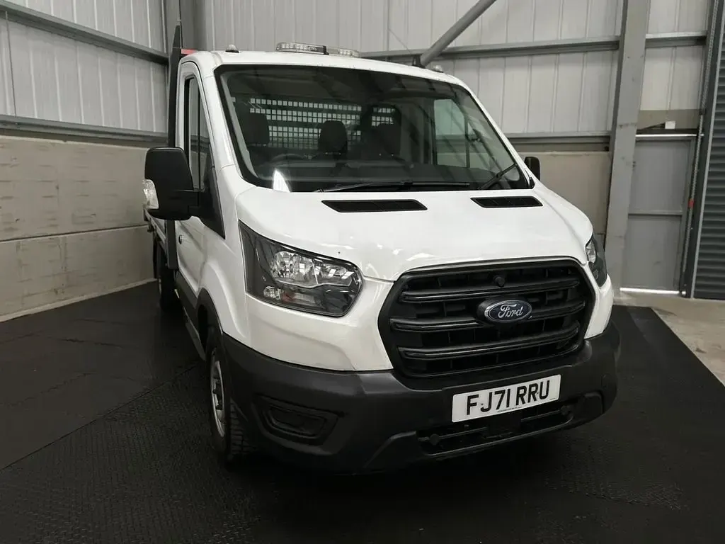 Usado Ford Transit 130 HP (95 kW) 2021 Branco Cabrios