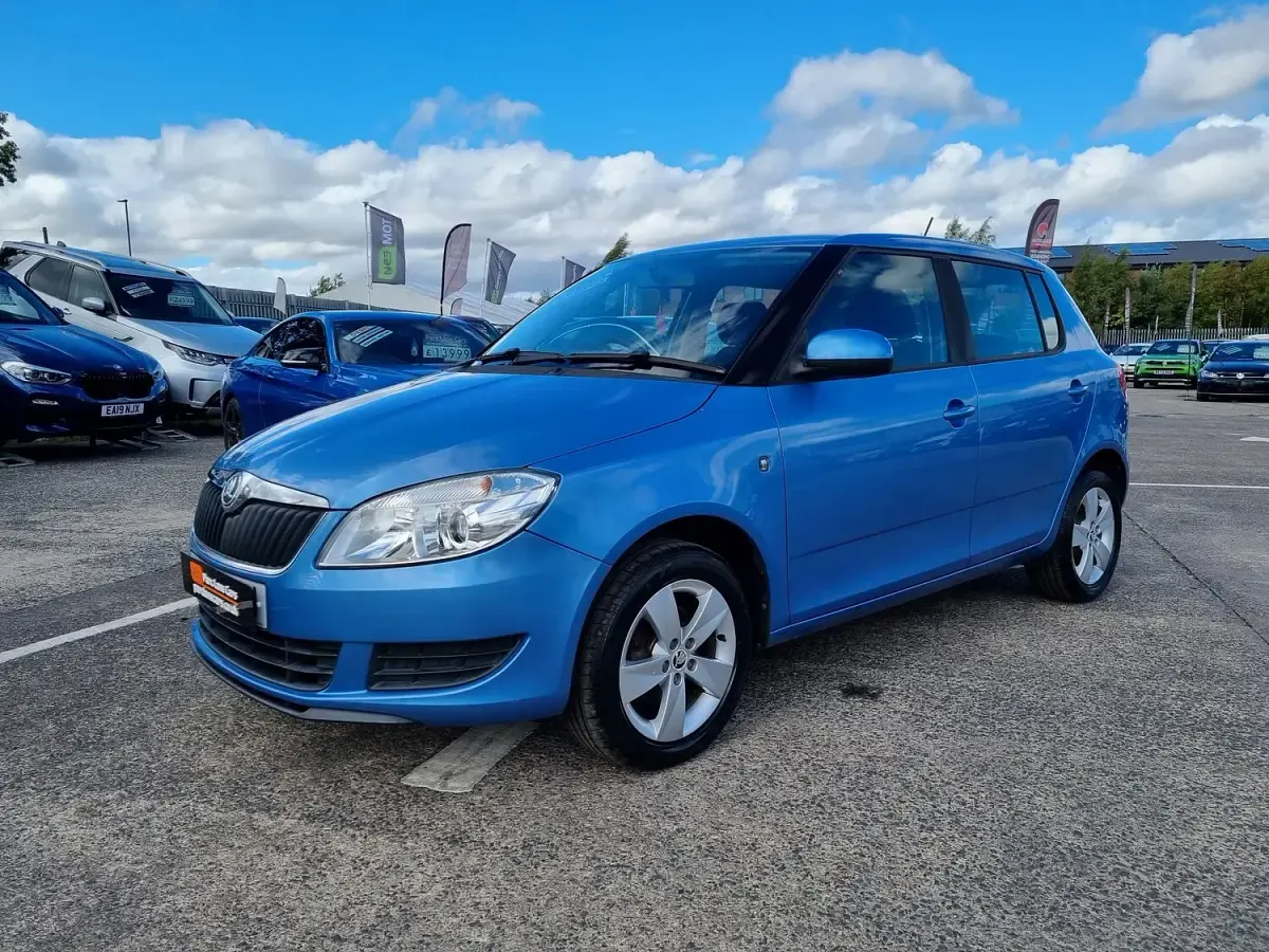 Used Skoda Fabia SE 2015 Blue Hatchback