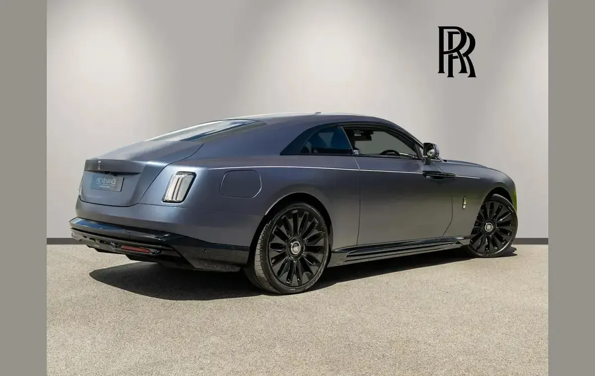 Used Rolls Royce Cullinan 563 HP (414 kW) 2024 Blue SUV