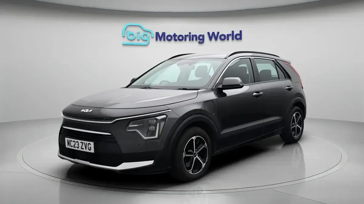 Used Kia Niro 180 HP (132 kW) 2023 Grey SUV