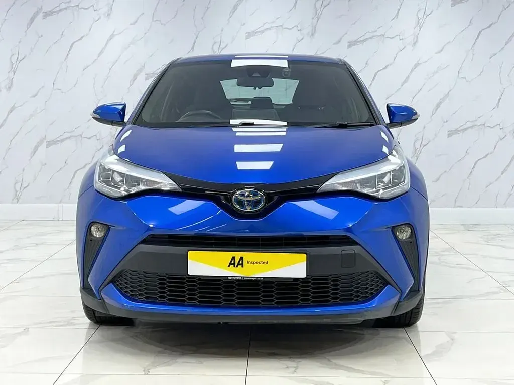 Used Toyota C-HR 122 HP (89 kW) 2020 Blue SUV