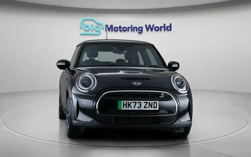 Used Mini Cooper Level 3 135 kW (184 HP) 2023 Hatchback