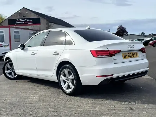 Used Audi A4 Sport 150 HP (110 kW) 2016 White Sedan