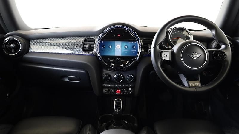 Used Mini Cooper Exclusive 134 HP (98 kW) 2022 Black Hatchback