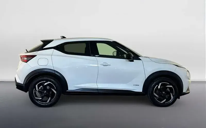 Used Nissan Juke N-Connecta 143 HP (105 kW) 2023 White SUV