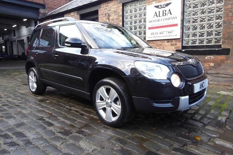 Black Used 2011 Skoda Yeti SE SUV | £9,795 - Image 1/1