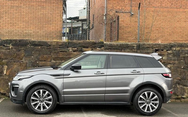 Used Land Rover Range Rover evoque HSE Dynamic 179 HP (131 kW) 2018 Hatchback