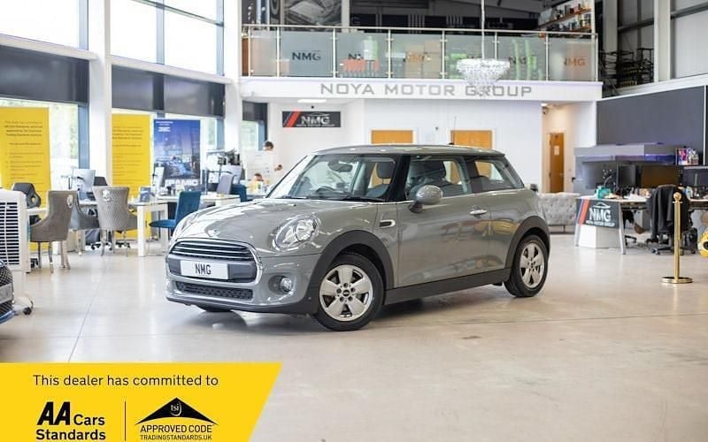 Used 2016 Mini ONE Hatch Hatchback | £6,649 (Fair price) - Image 1/4