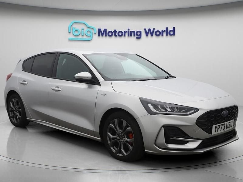 Silver Used 2023 Ford Focus ST-Line Hatchback | £17,100 (Fair price) - Image 1/4
