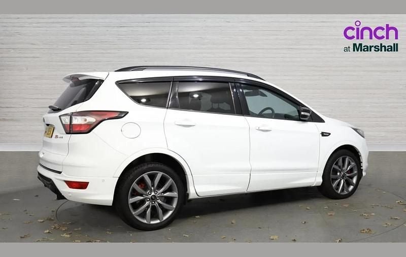 Used Ford Kuga ST-Line 180 HP (132 kW) 2019 White SUV