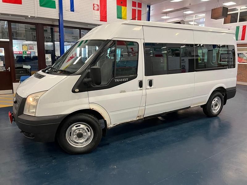 Usado Ford Transit 135 CV (99 kW) 2013 Blanco