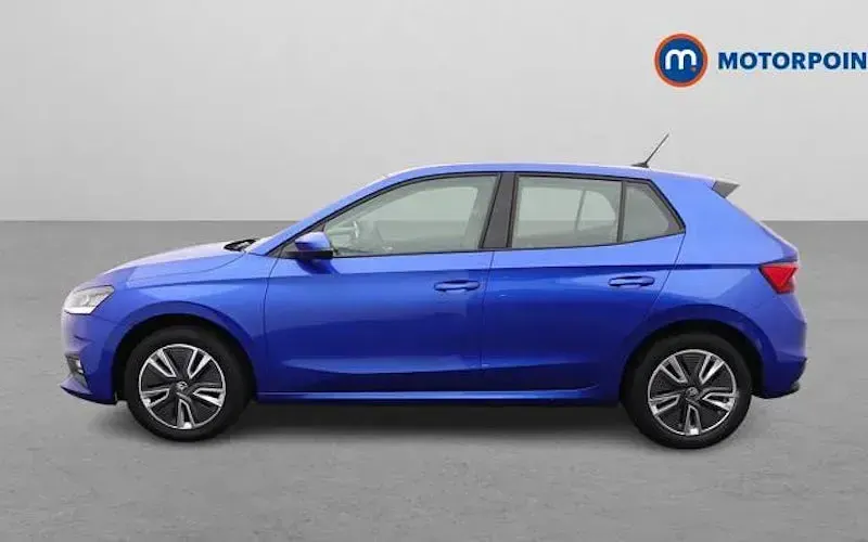Used Skoda Fabia Comfort 95 HP (69 kW) 2023 Blue Hatchback