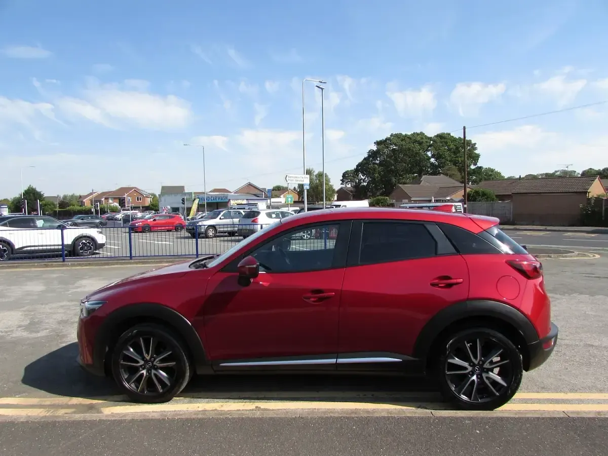 Used Mazda CX-3 Inclusive 120 HP (88 kW) 2017 Red SUV