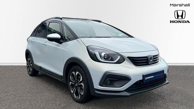 Used Honda Jazz Hybrid 109 HP (80 kW) 2023 White Hatchback