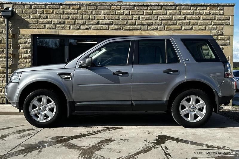 Used Land Rover Freelander 2 S 150 HP (110 kW) 2012 Grey SUV
