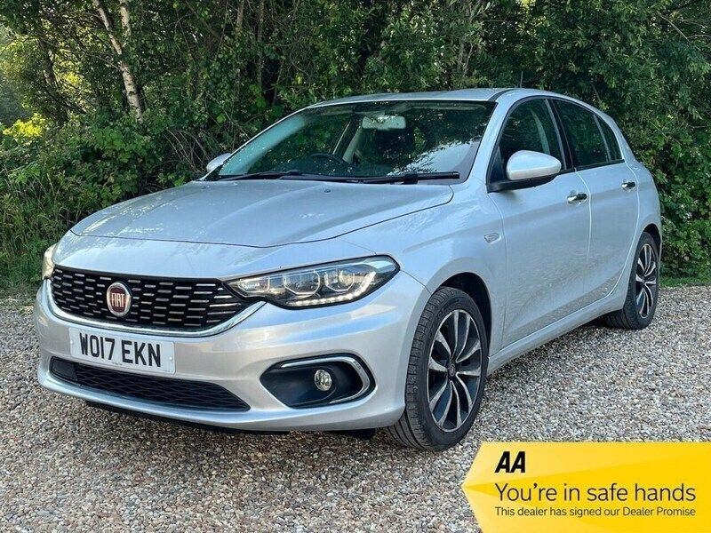 Grey Used 2017 Fiat Tipo Lounge Hatchback | £5,999 (Fair price) - Image 1/4