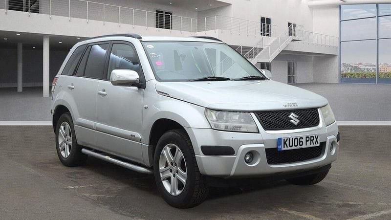 Used Suzuki Grand Vitara 2006 Silver SUV