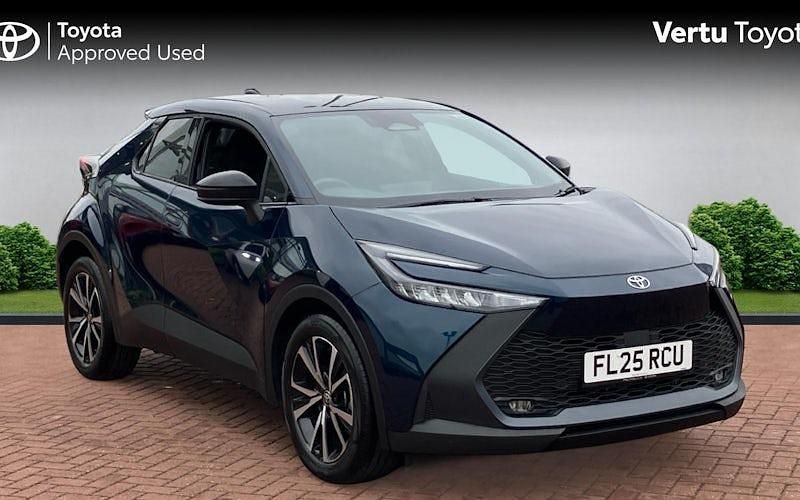 Used Toyota C-HR Design 140 HP (102 kW) 2025 Blue SUV