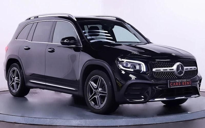 Black Used 2021 Mercedes GLB220 AMG Line Premium SUV | £26,174 (Good price) - Image 1/4