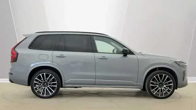 Usado Volvo XC90 Ultra 247 HP (181 kW) 2025 SUV