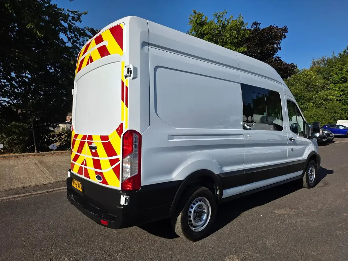 Used Ford Transit 130 HP (95 kW) 2022 White Van