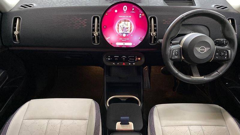 Used Mini Countryman 215 HP (158 kW) 2024 Silver SUV