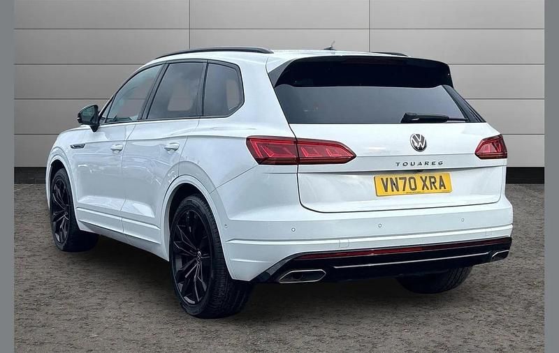 Used VW Touareg Black Edition 286 HP (210 kW) 2020 White SUV