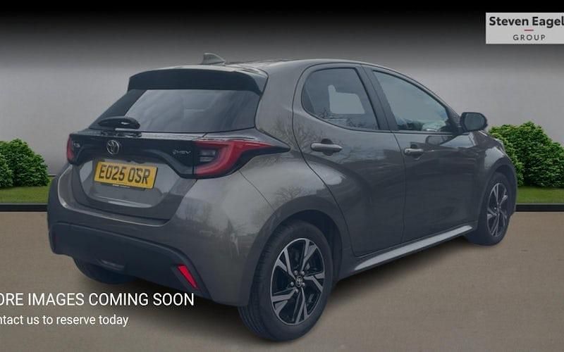 Used Toyota Yaris Hybrid Design 116 HP (85 kW) 2026 Hatchback