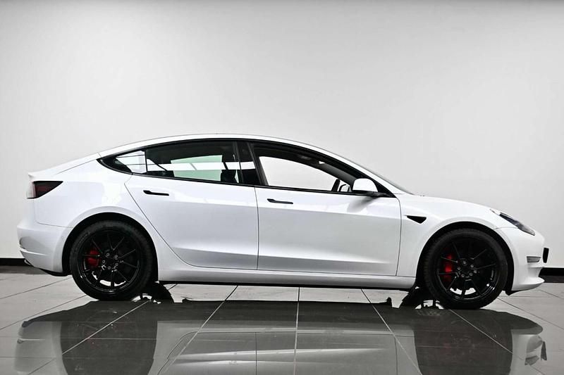 Used Tesla Model 3 Long Range AWD 366 kW (498 HP) 2021 White Sedan
