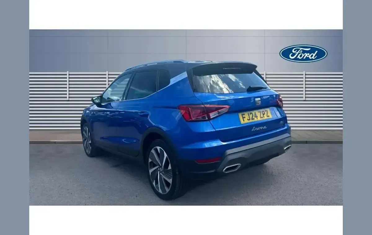 Used Seat Arona FR Sport 113 HP (83 kW) 2024 Blue SUV