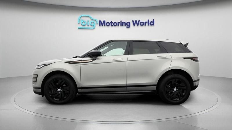 Used Land Rover Range Rover evoque R-Dynamic 207 HP (152 kW) 2022 Silver SUV
