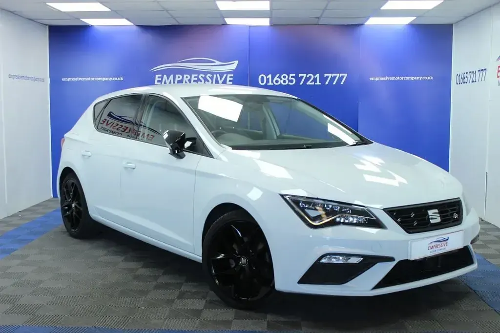 Used Seat Leon FR 125 HP (91 kW) 2018 White Hatchback