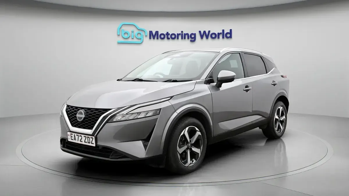Used Nissan Qashqai N-Connecta 140 HP (102 kW) 2023 Grey SUV