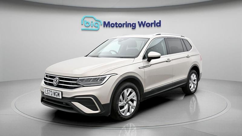 Used VW Tiguan Allspace S 150 HP (110 kW) 2023 Silver SUV
