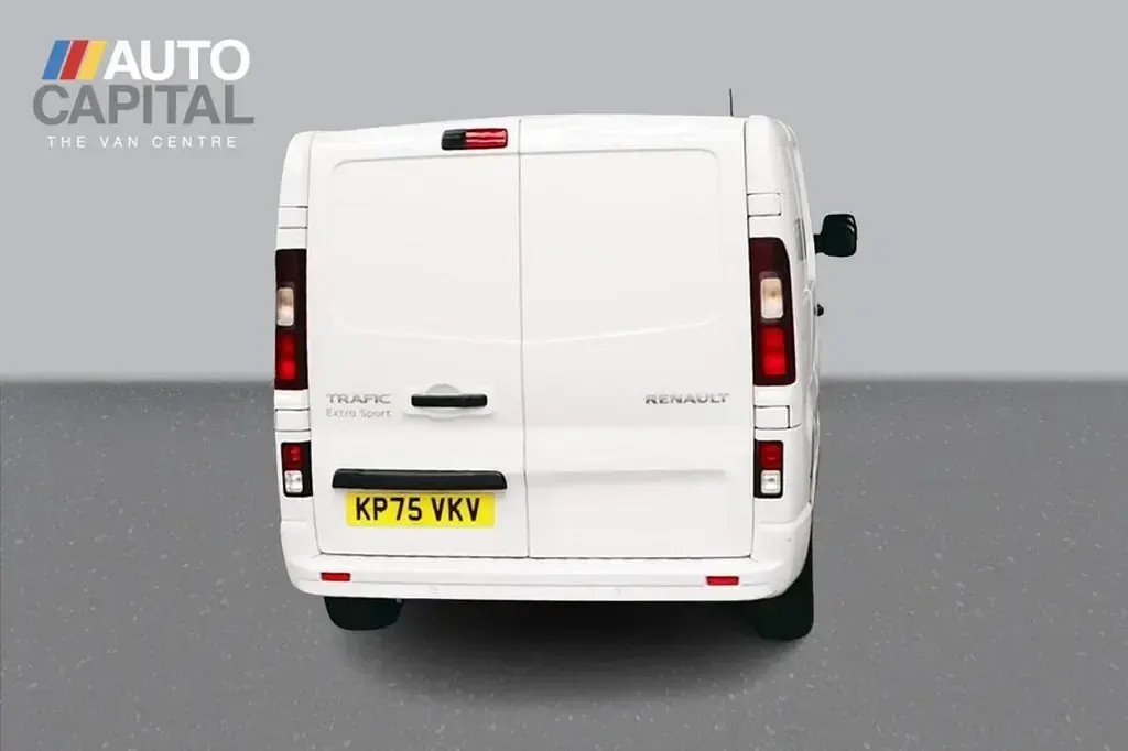 Used Renault Trafic 150 HP (110 kW) 2025 White