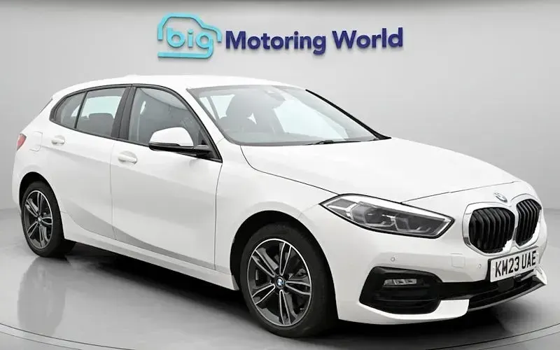 Used BMW 118 Sport Line 136 HP (100 kW) 2023 Hatchback